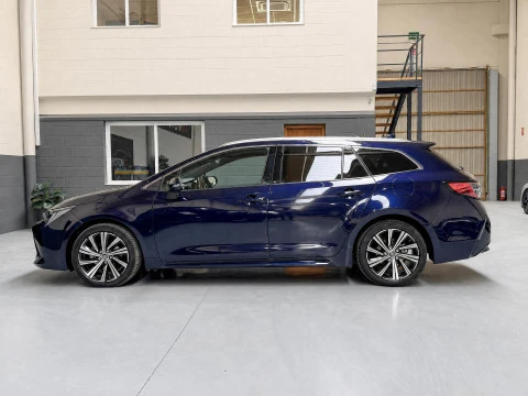 Toyota Corolla 1.8 125H STYLE E-CVT TOURING SPORT