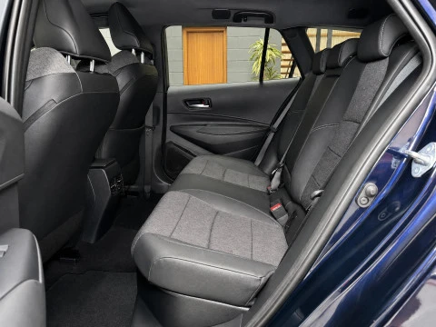 Toyota Corolla 1.8 125H STYLE E-CVT TOURING SPORT