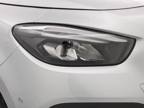 Mercedes-Benz Clase T 1.5 T 180 D SWB 116 5P