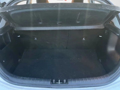 Kia Rio  T-GDI 100 CV MHEV CONCEPT