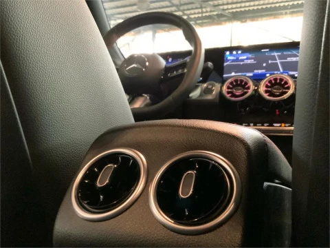 Mercedes-Benz EQB EQB 250+