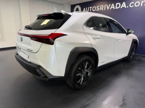 Lexus UX 2.0 250h Business