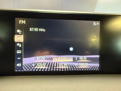 Lexus UX 2.0 250h Business