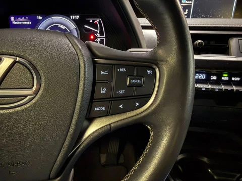 Lexus UX 2.0 250h Business