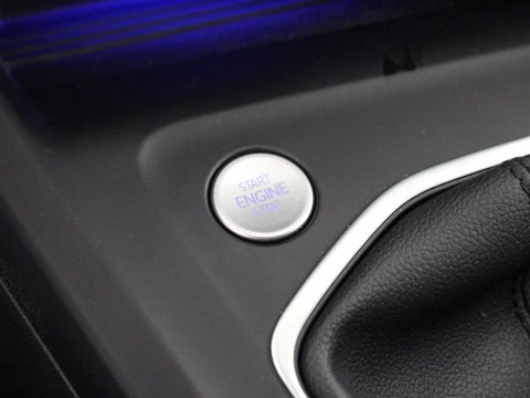 Volkswagen Golf 2.0 TDI 85KW MAS 115 5P