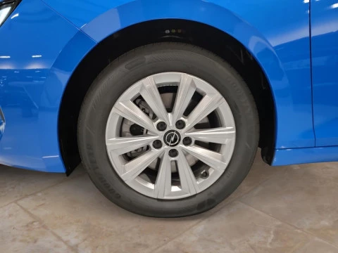 Opel Astra 1.2T XHT Hybrid 107kW Edition eDCT