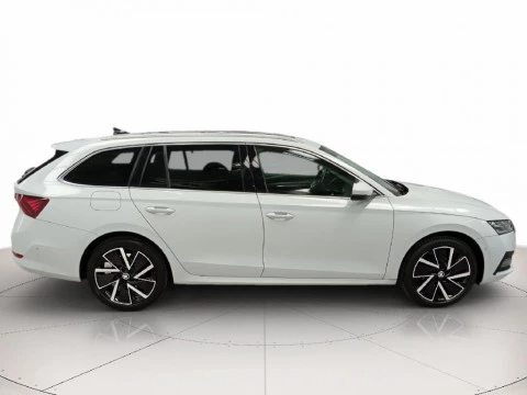 Skoda Octavia 1.5 TSI MHEV STYLE 110KW DSG 150 5P