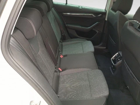 Skoda Octavia 1.5 TSI MHEV STYLE 110KW DSG 150 5P