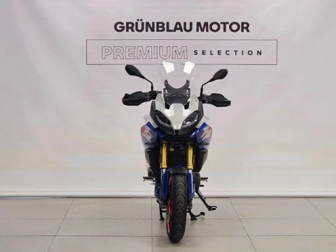 BMW F900 XR 