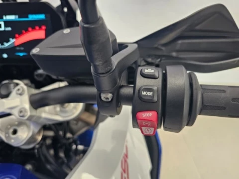 BMW F900 XR 