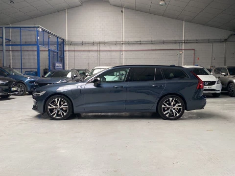 Volvo V60 familiar 2.0 T6 RECHARGE R-DESIGN AUTO 4WD 5P
