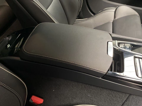 Volvo V60 familiar 2.0 T6 RECHARGE R-DESIGN AUTO 4WD 5P