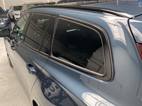 Volvo V60 familiar 2.0 T6 RECHARGE R-DESIGN AUTO 4WD 5P