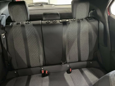 Peugeot 2008 Allure Puretech 100 S&S 6 Vel. MAN