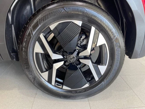 Peugeot 2008 Allure Puretech 100 S&S 6 Vel. MAN