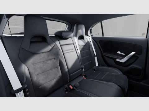 Mercedes-Benz Clase A A 250 e con tecnologia hibrida EQ