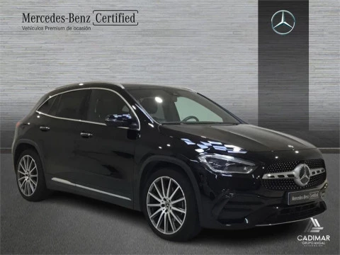 Mercedes-Benz GLA 220 D 4MATIC
