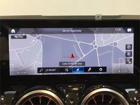 Mercedes-Benz GLA 220 D 4MATIC