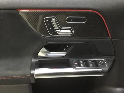 Mercedes-Benz GLA 220 D 4MATIC