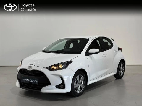 Toyota Yaris ACTIVE PLUS
