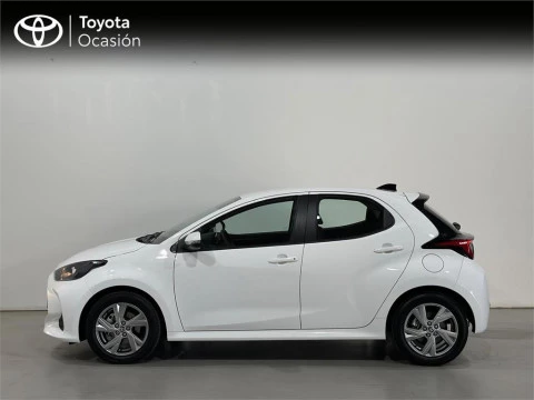 Toyota Yaris ACTIVE PLUS
