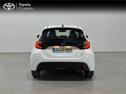 Toyota Yaris ACTIVE PLUS