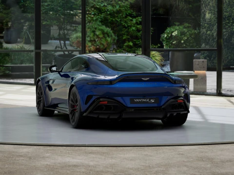 Aston Martin Vantage S Coupe 680 CV