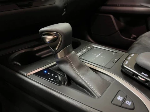 Lexus UX 2.0 250h Premium