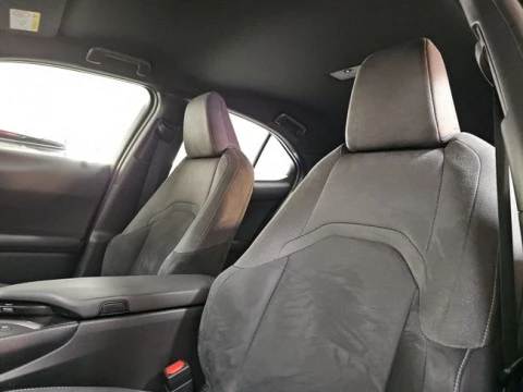 Lexus UX 2.0 250h Premium