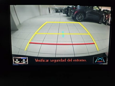 Lexus UX 2.0 250h Premium