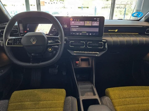 Renault R5 E-Tech  electrico  Iconic cinq autonomia confort 110 kW