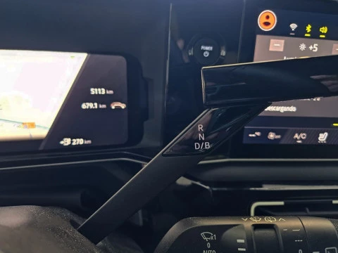 Renault R5 E-Tech  electrico  Iconic cinq autonomia confort 110 kW