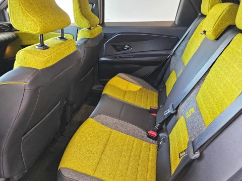 Renault R5 E-Tech  electrico  Iconic cinq autonomia confort 110 kW