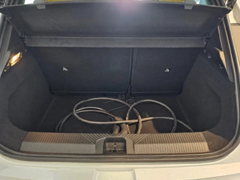 Renault R5 E-Tech  electrico  Iconic cinq autonomia confort 110 kW