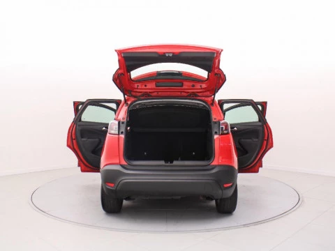 Opel Crossland X 1.6T 73KW 99 5P