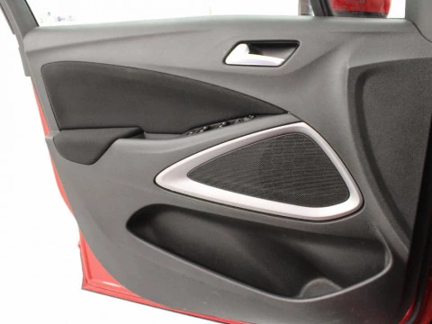 Opel Crossland X 1.6T 73KW 99 5P