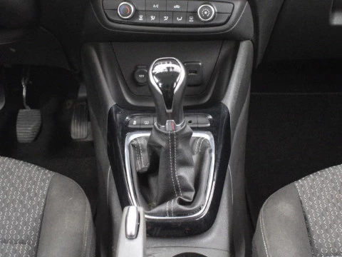 Opel Crossland X 1.6T 73KW 99 5P