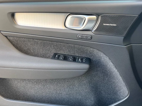 Volvo XC40 XC40 B3 PLUS BLACK EDITION