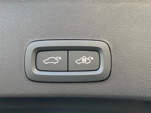 Volvo XC40 XC40 B3 PLUS BLACK EDITION