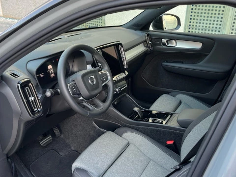 Volvo XC40 XC40 B3 PLUS BLACK EDITION