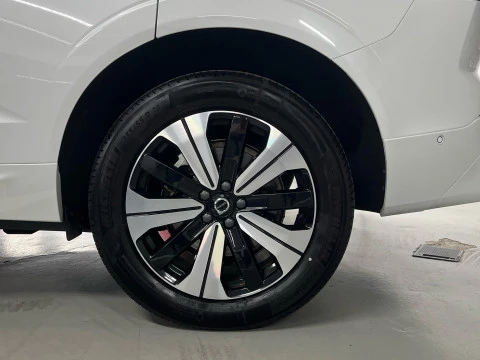 Volvo XC60 XC60 Plus, T6 eAWD H?brido enchufable, El+ctrico/Gasolina, Dark