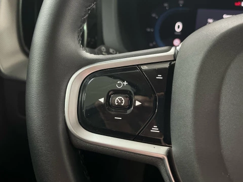 Volvo XC60 XC60 Plus, T6 eAWD H?brido enchufable, El+ctrico/Gasolina, Dark