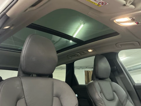 Volvo XC60 XC60 Plus, T6 eAWD H?brido enchufable, El+ctrico/Gasolina, Dark