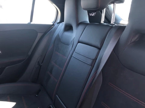 Mercedes-Benz Clase A  180 Compacto