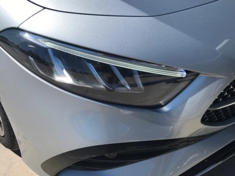 Mercedes-Benz Clase A  180 Compacto