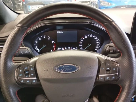 Ford Focus 1.0 Ecoboost MHEV 92kW ST-Line
