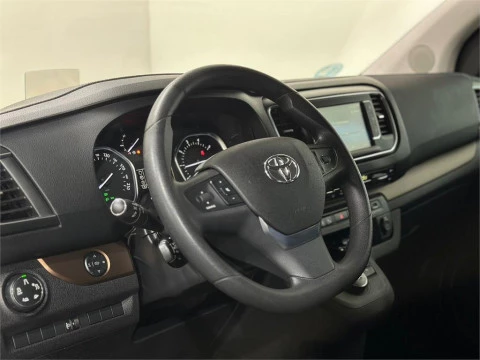 Toyota Proace Verso Family Medio 2.0D 8pl. High Aut. 180