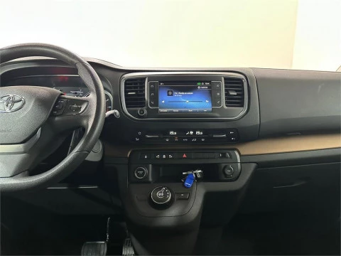 Toyota Proace Verso Family Medio 2.0D 8pl. High Aut. 180