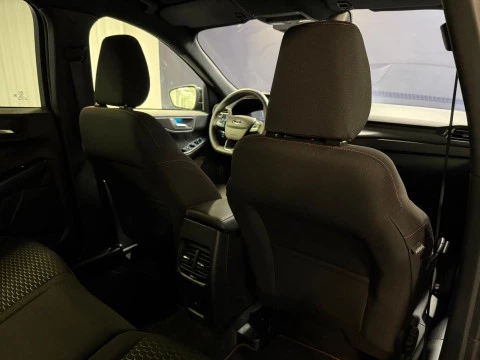 Ford Kuga ST-Line 2.5 Duratec FHEV 132kW Auto