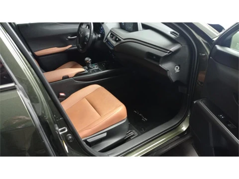 Lexus UX 250h Executive 2WD